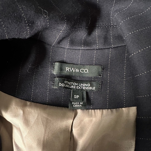 RW&Co navy blue pinstripe suit - Picture 3 of 3